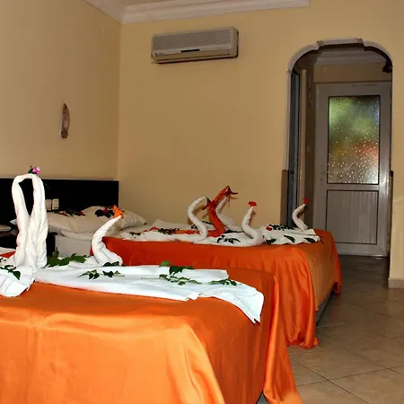 Hotel Temple 3*