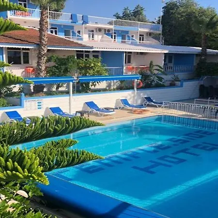 Temple Otel Side