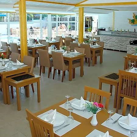 Temple Otel