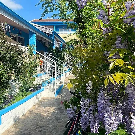 Temple Otel Side