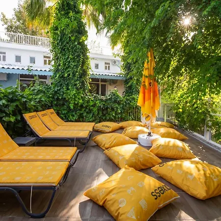 塞德坦普尔酒店 3* 锡德