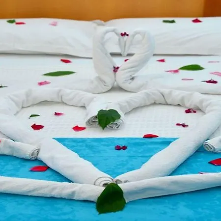 Temple Ξενοδοχείο