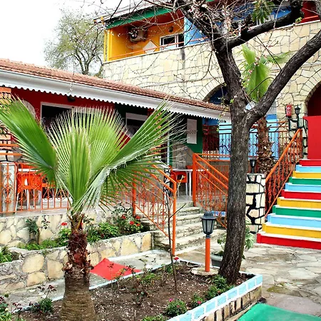 Ξενοδοχείο Temple 3*